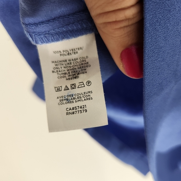 Ann Taylor Shirred Button Back Top in French Riveria size small petite - Picture 9 of 10